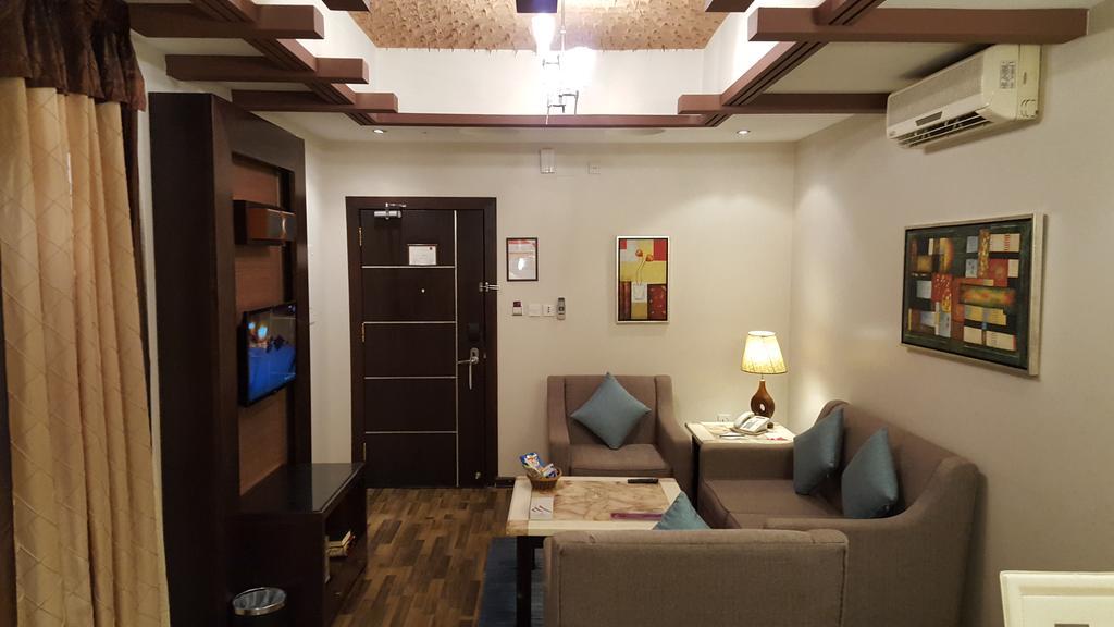 Boudl Al Masif Aparthotel Riaad Buitenkant foto